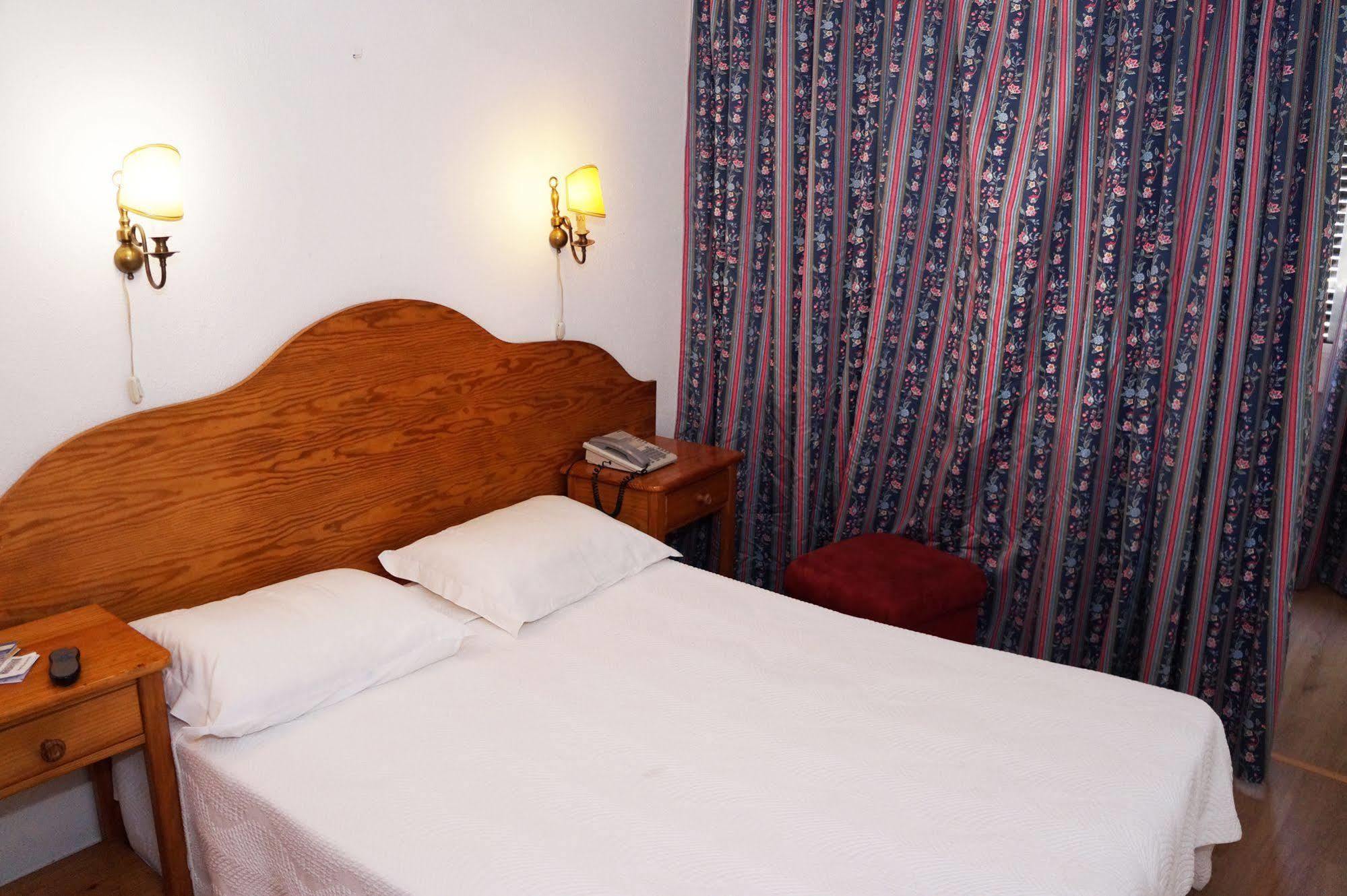 Residencial Parque Pansiyon Funchal Dış mekan fotoğraf